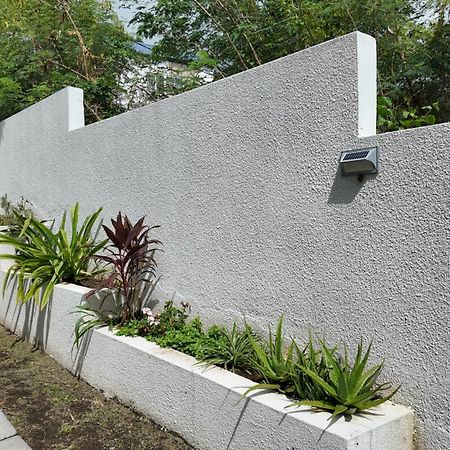 Lnd Apartments - Le Morne - One Bedroom Ла-Голет Экстерьер фото
